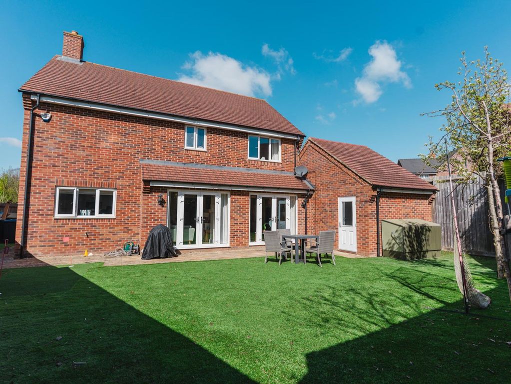 Property photo 2 of 31