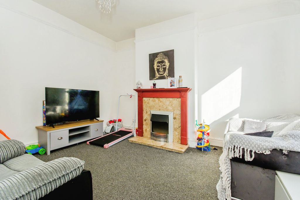 Property photo 2 of 16 Photography