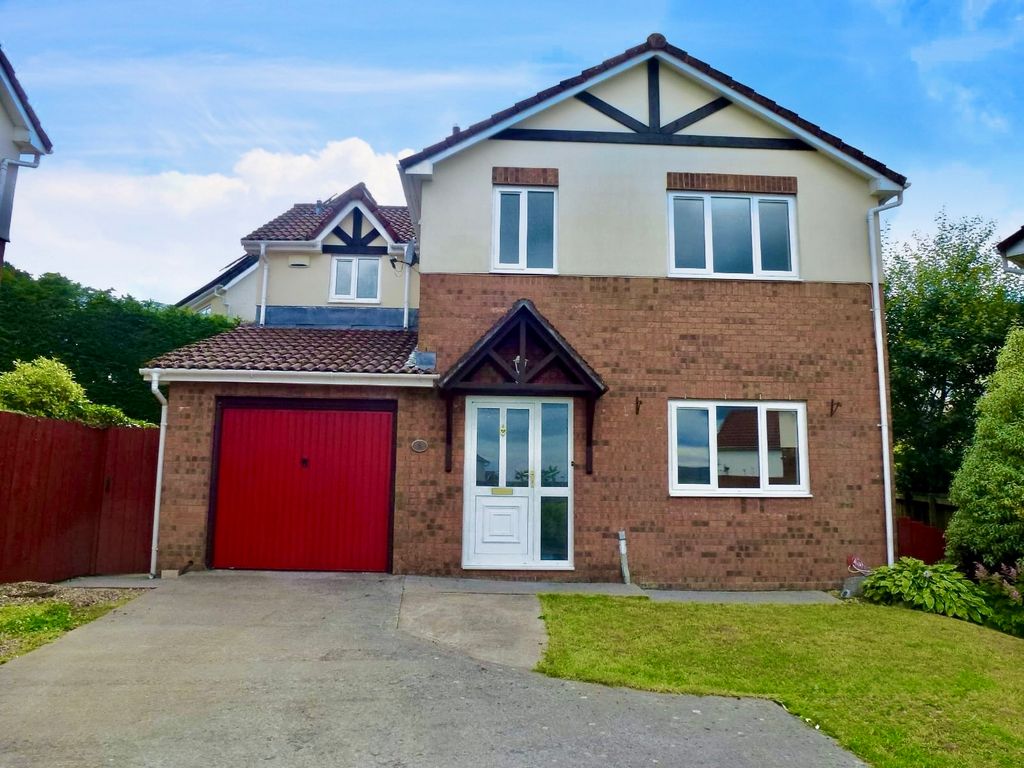 Property photo 2 of 6