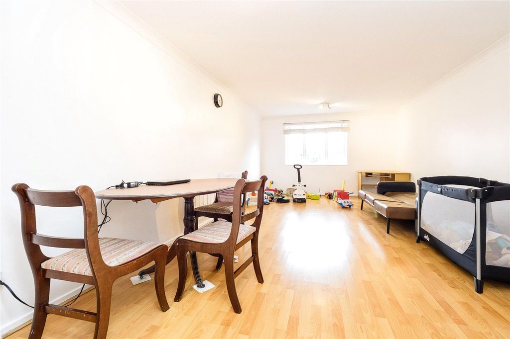 Property photo 2 of 6 Picture No. 05