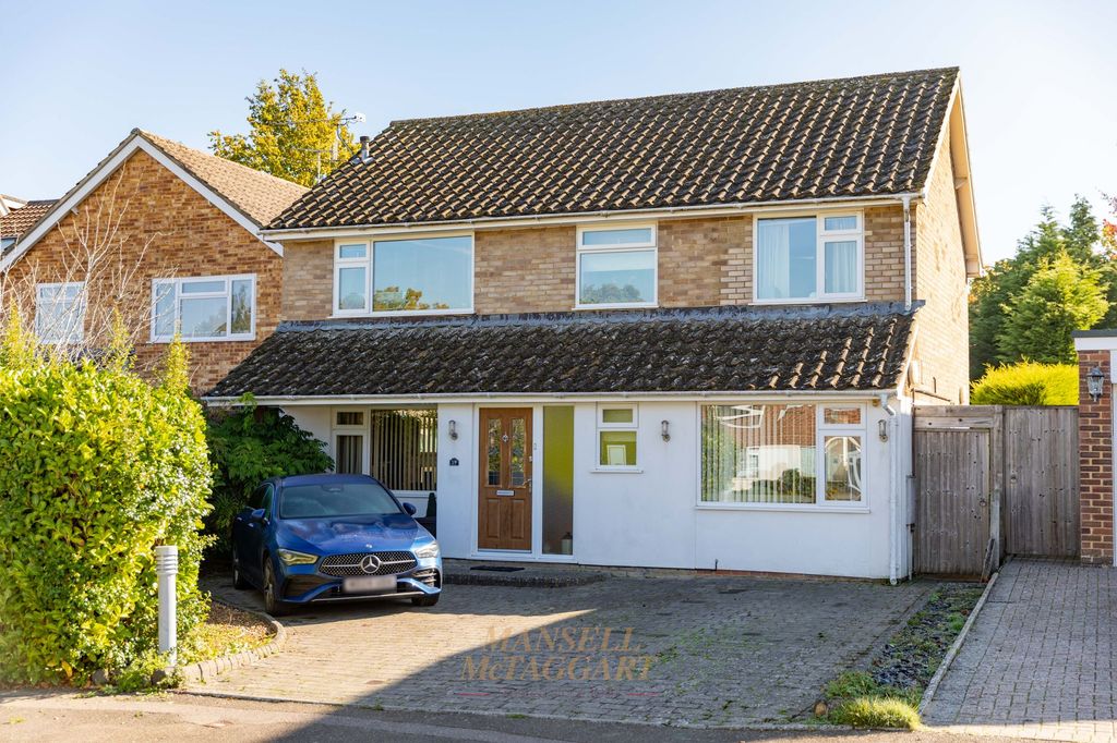 Property photo 1 of 25