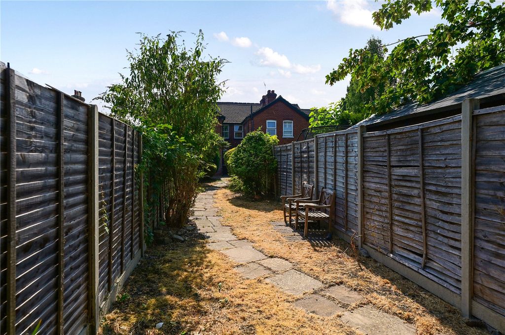 Property photo 2 of 15 Picture No. 14
