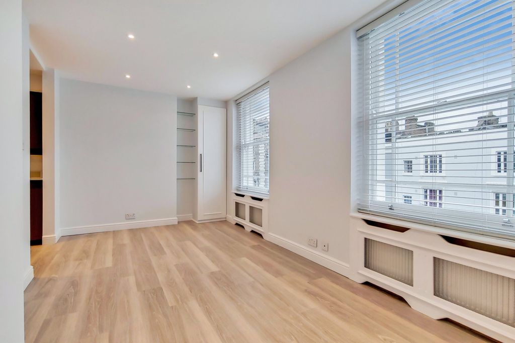 Property photo 1 of 6 Reception Room