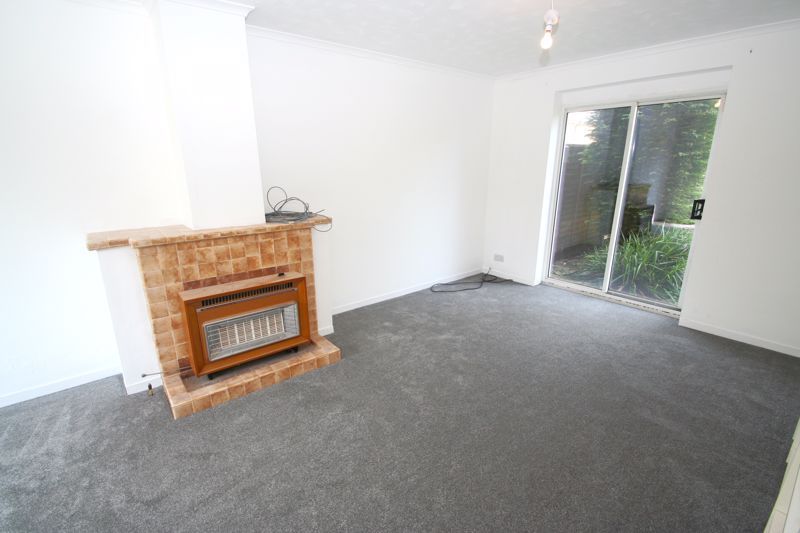 Property photo 3 of 13 Photo 4