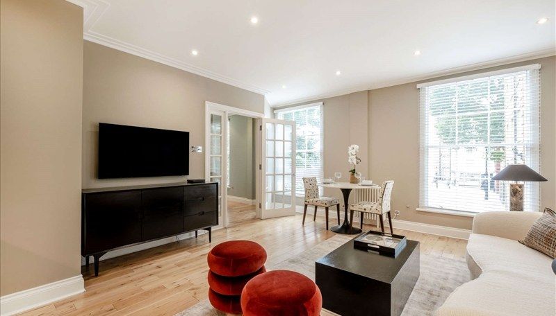 Property photo 2 of 8 Gallery
