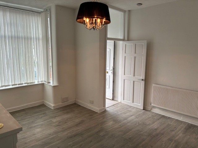 Property photo 2 of 12 Photo