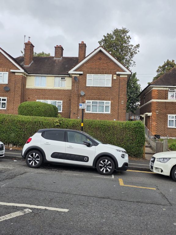 Property photo 1 of 6