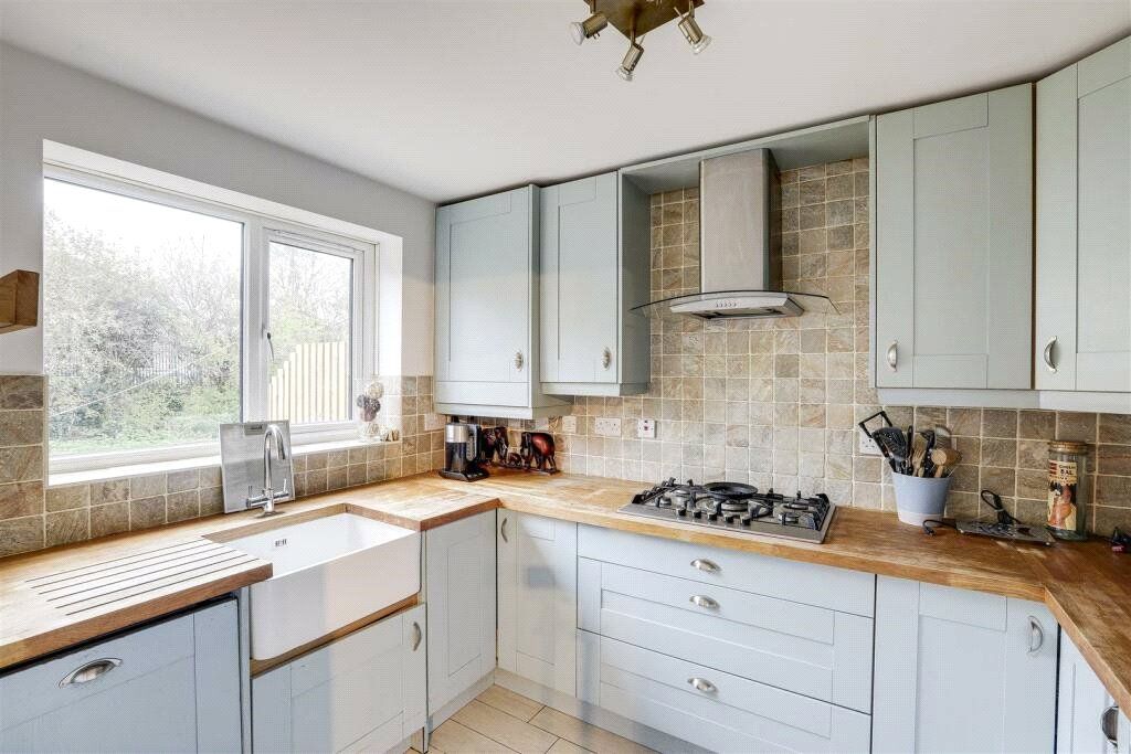 Property photo 2 of 10 Picture No. 23