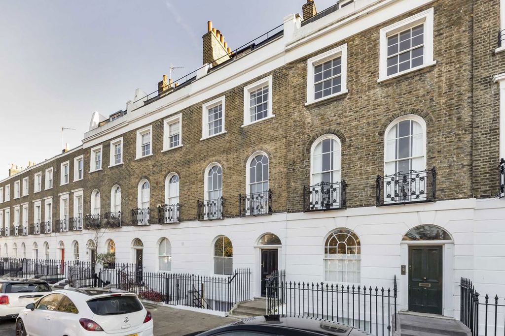 Property photo 1 of 5