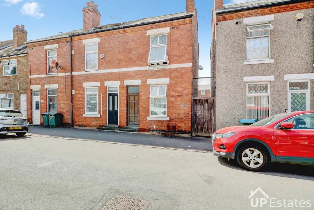 Property photo 1 of 14