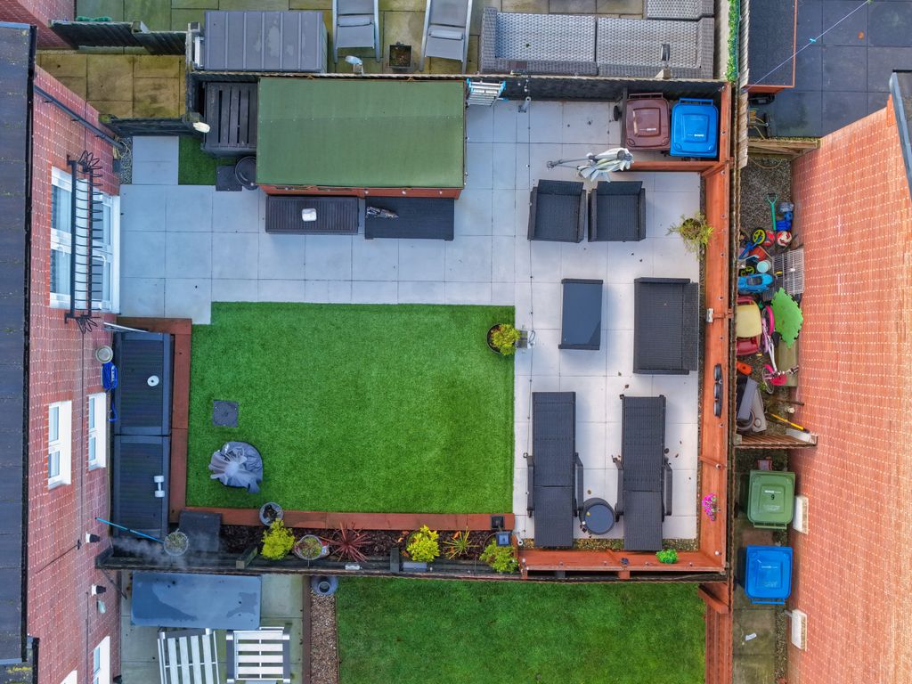 Property photo 3 of 28 Photo #3