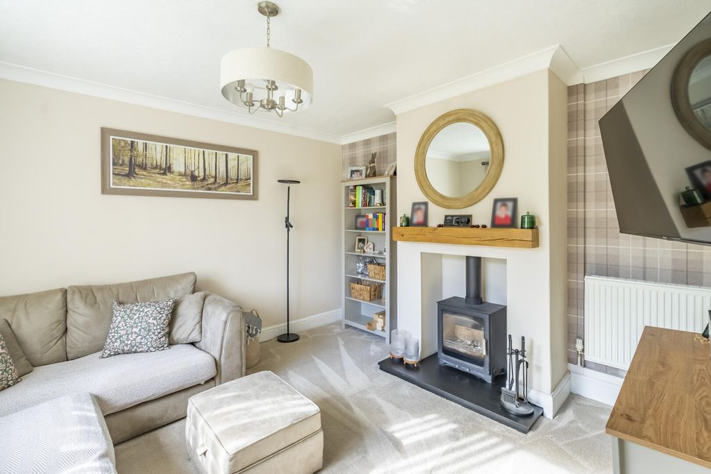 Property photo 3 of 22 Living Room