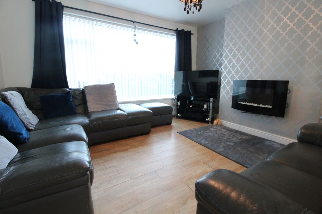 Property photo 3 of 9 C.Lo