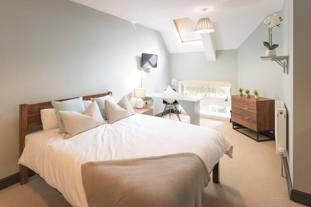 Property photo 2 of 12 Picture No. 05