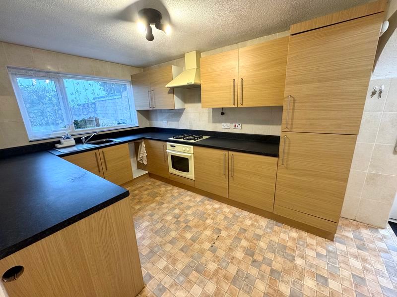 Property photo 3 of 15 Photo 10