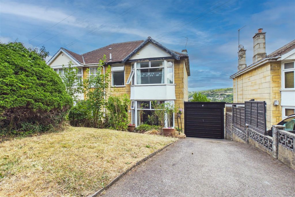 Property photo 1 of 49 4 Warminster Road, Bathampton, Bath BA2 6Sh | Free