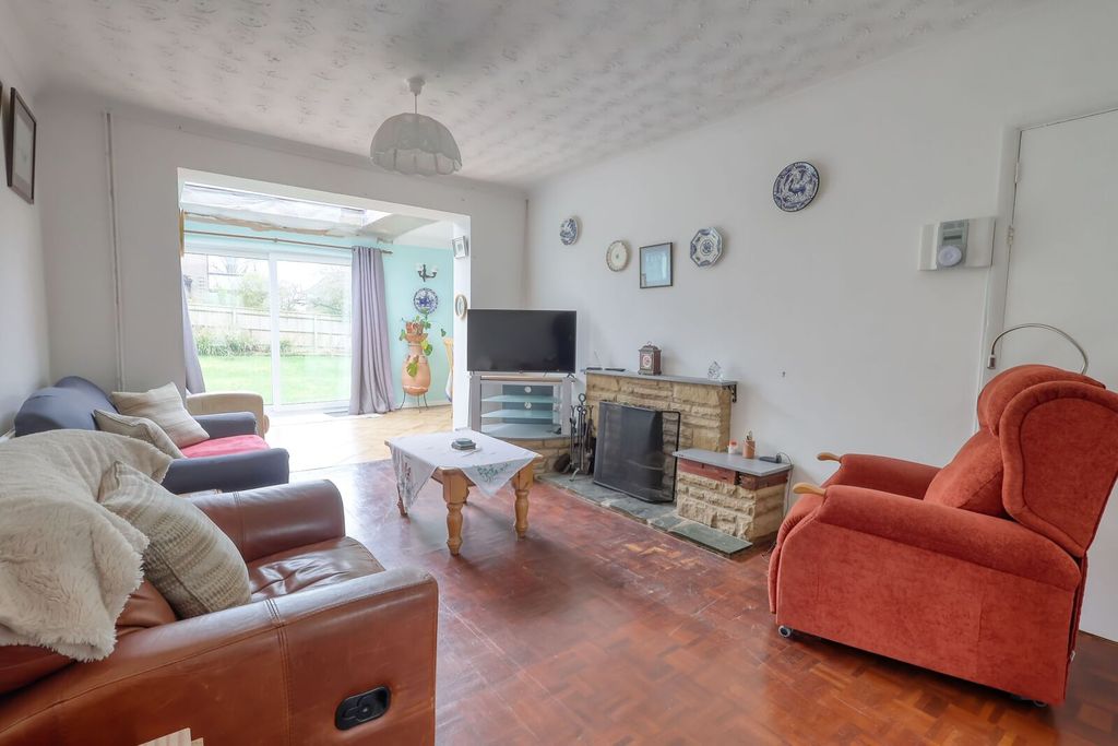 Property photo 3 of 15 Picture No. 06