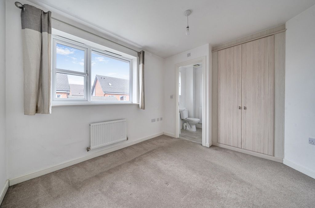 Property photo 1 of 10 1414928-4-698F2Fe...