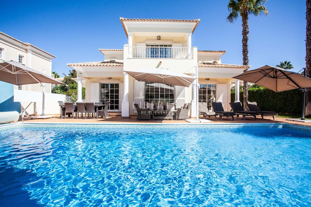 Property photo 2 of 25