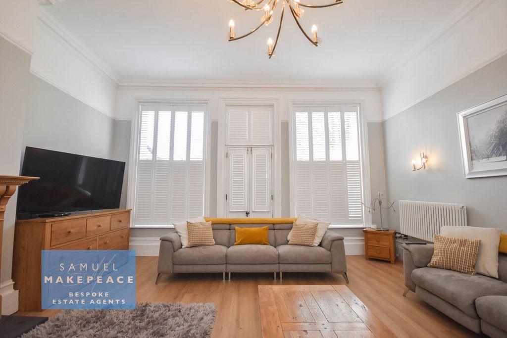 Property photo 3 of 69 Gallery