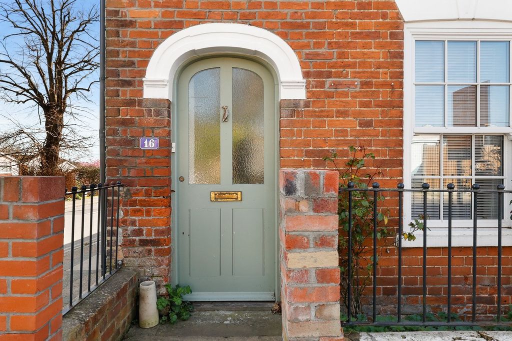 Property photo 3 of 22