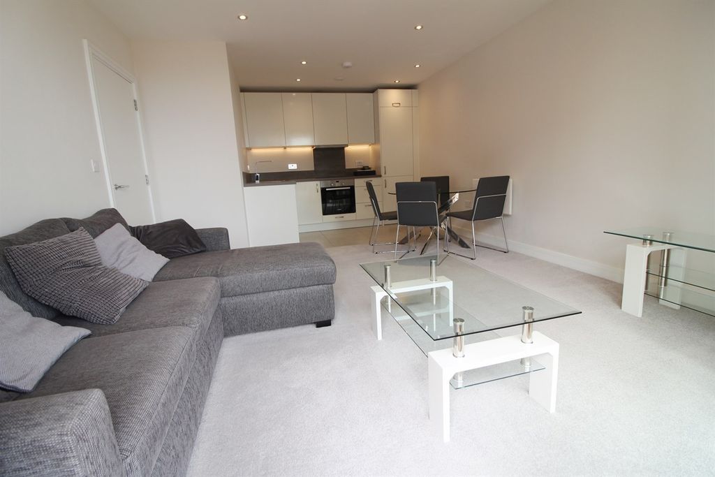 Property photo 3 of 8 Living Area