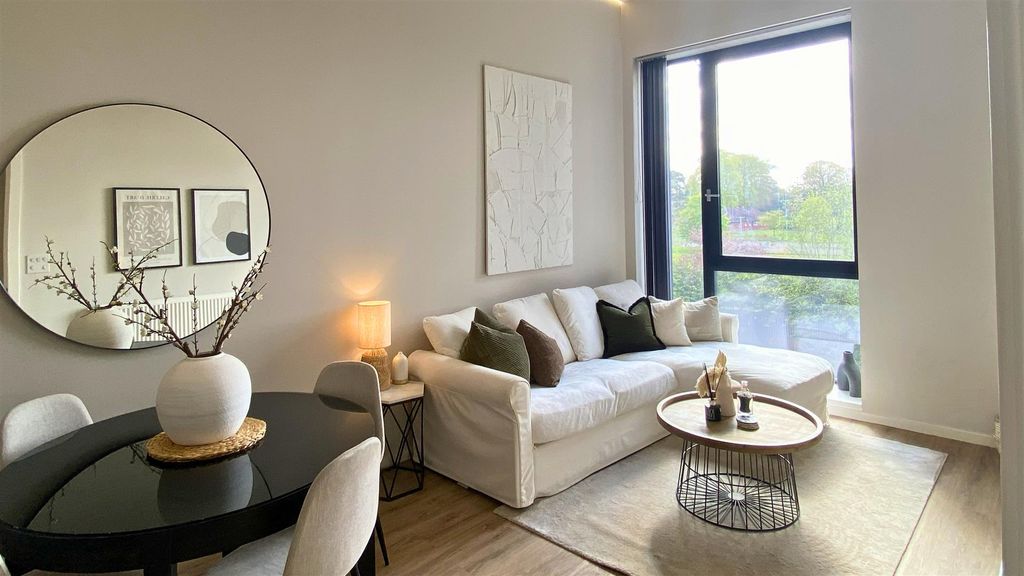 Property photo 2 of 18 Ddfd67E7-d93c-4729-8695-B31F284790Ac.Jpg