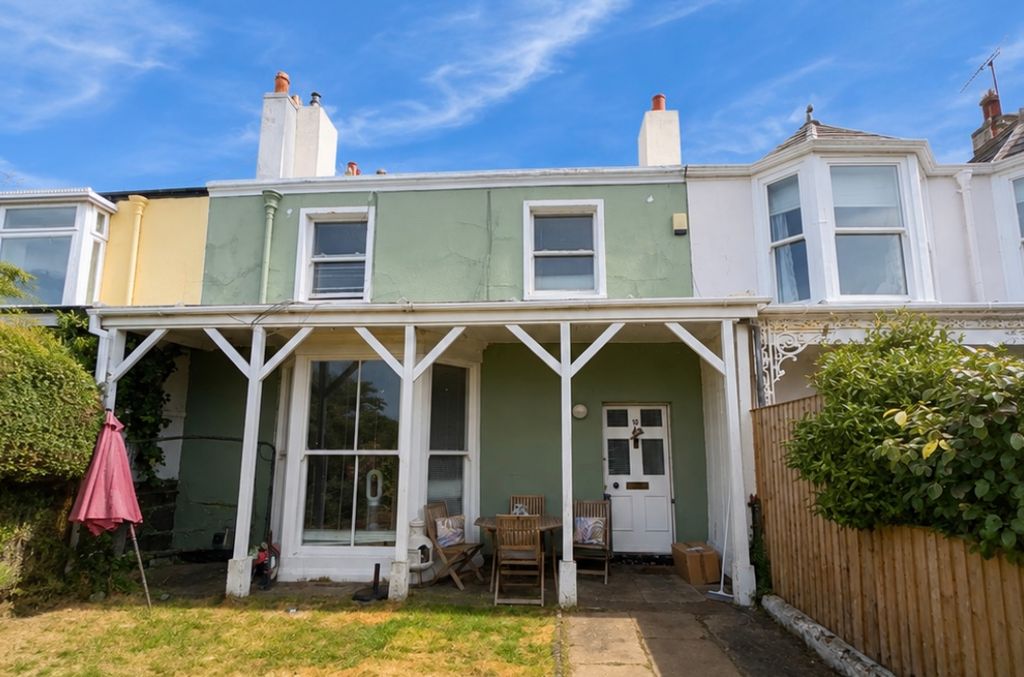 Property photo 1 of 14