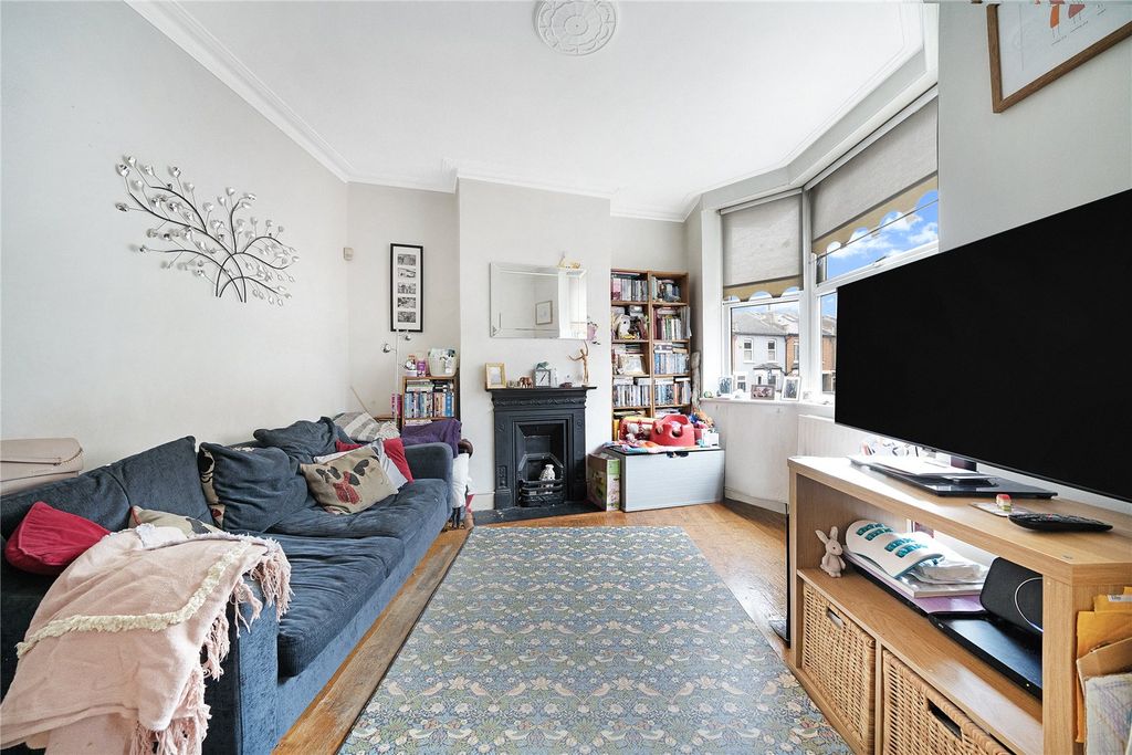 Property photo 3 of 15 Picture No. 01