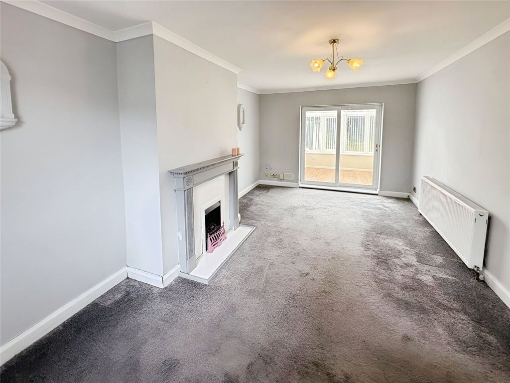 Property photo 3 of 13 Picture No. 11