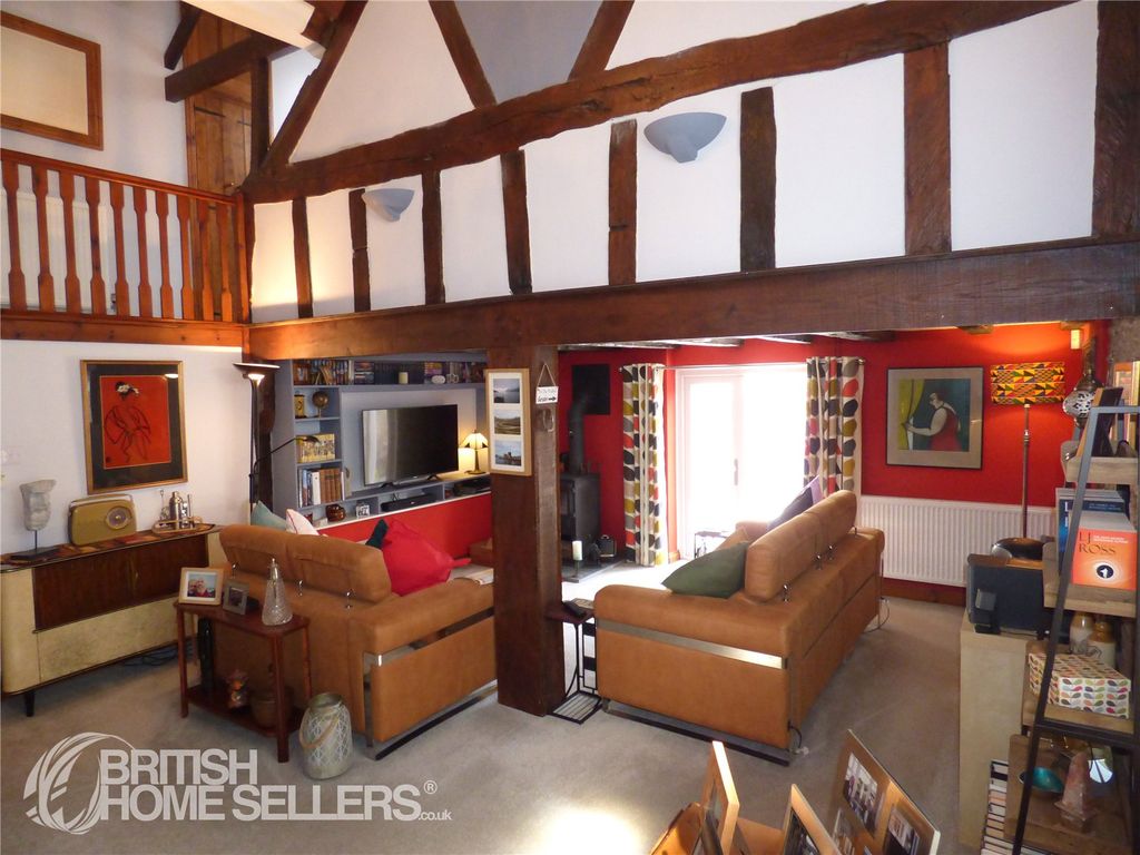 Property photo 2 of 23 Picture No. 04