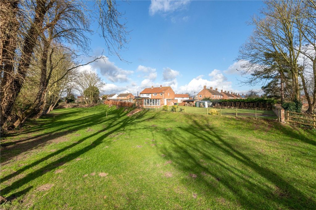Property photo 1 of 16 Picture No. 43