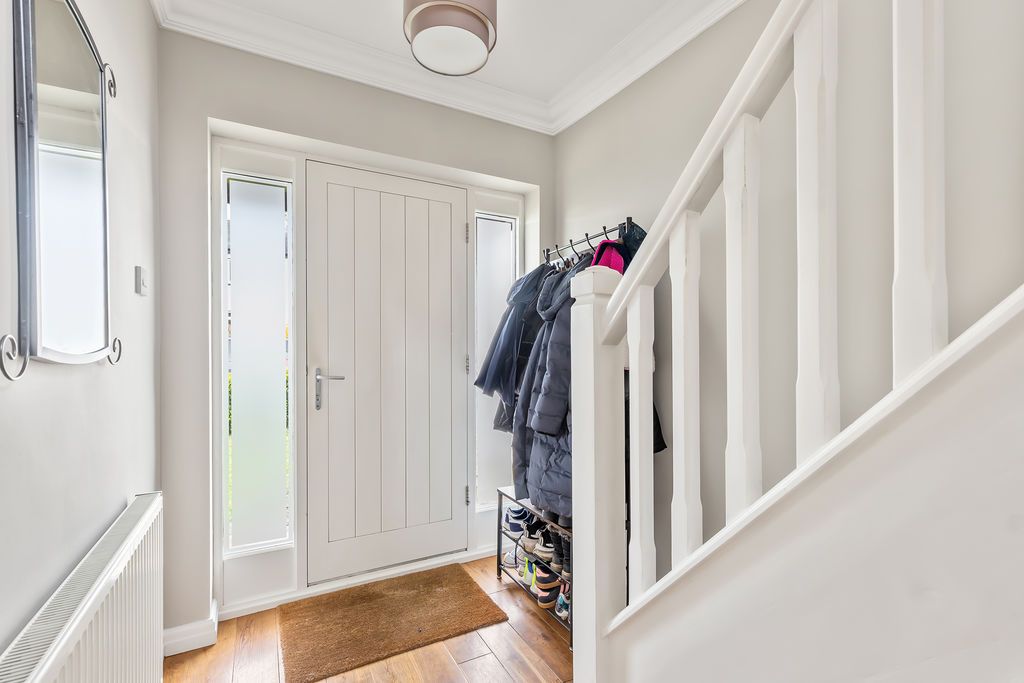 Property photo 3 of 26 Photo 11