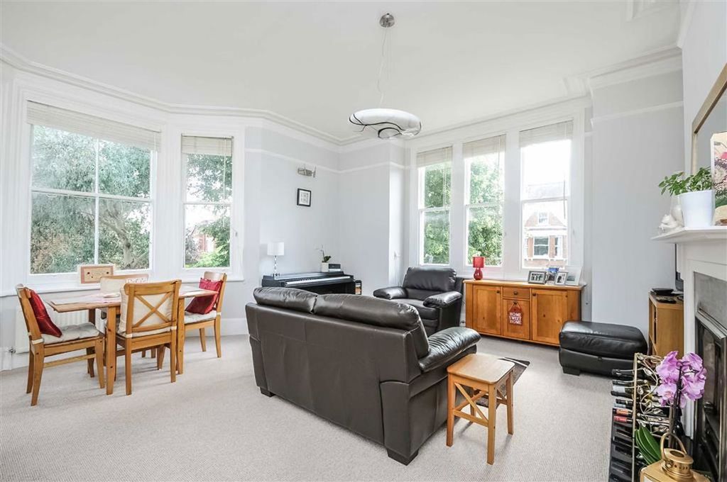 Property photo 2 of 5