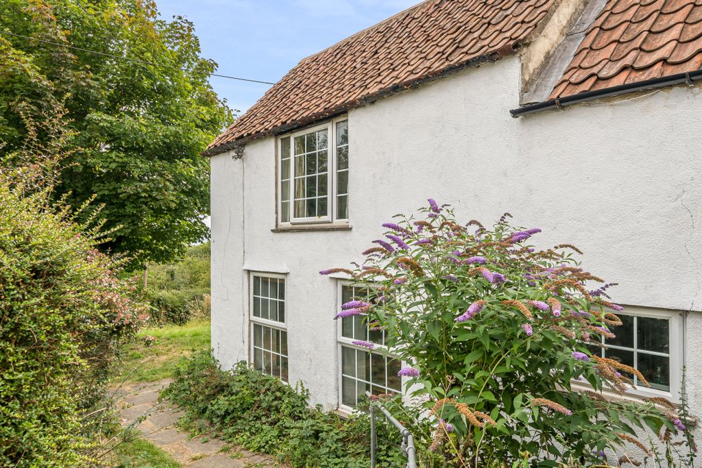 Property photo 1 of 15 External