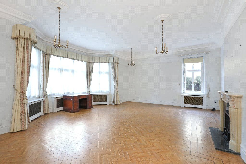 Property photo 2 of 8 Picture No. 13