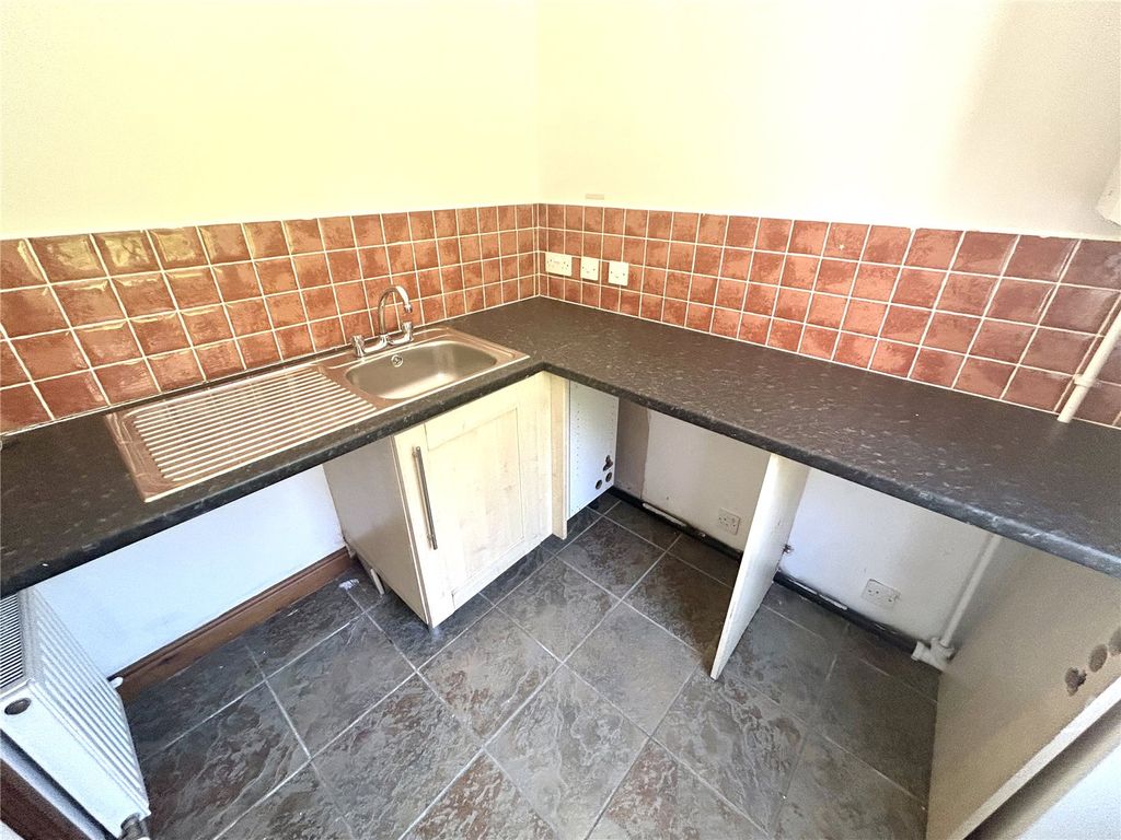 Property photo 3 of 13 Picture No. 23
