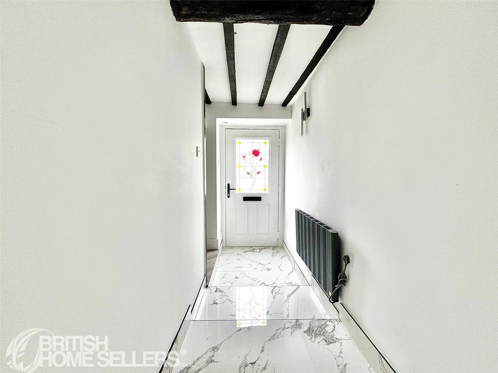 Property photo 2 of 26 Picture No. 05