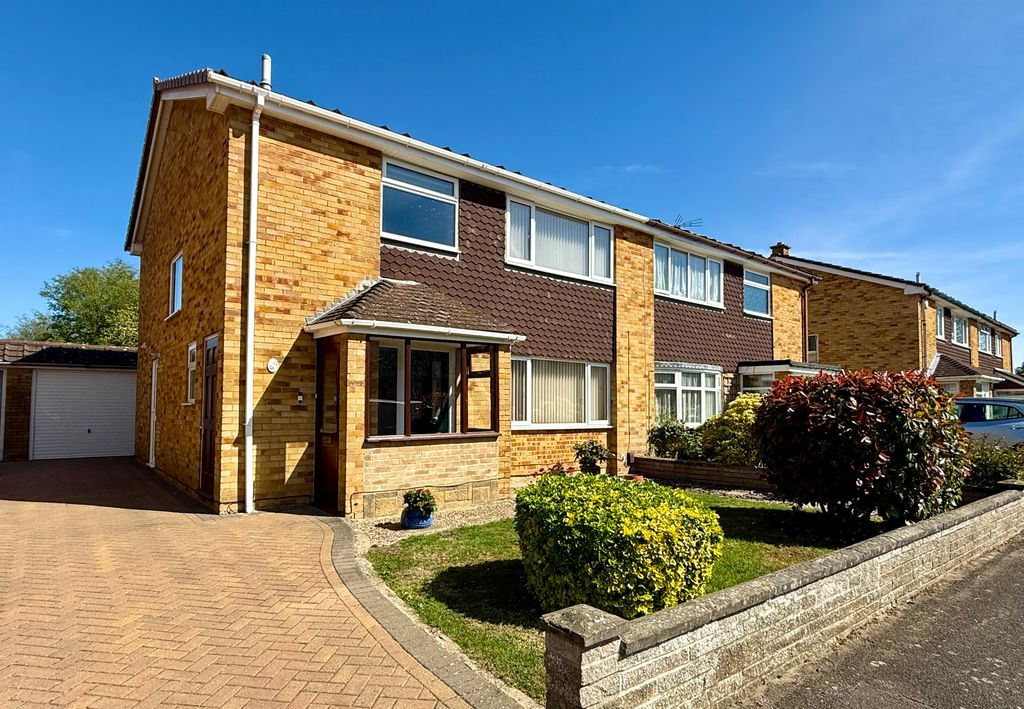 Property photo 1 of 22