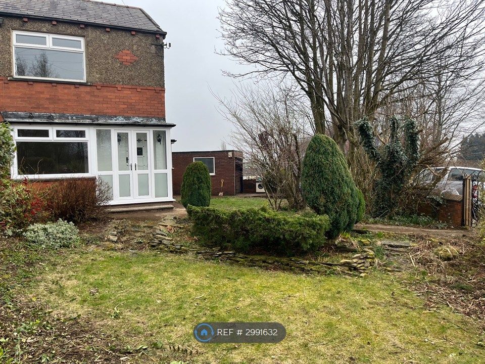 Property photo 2 of 33