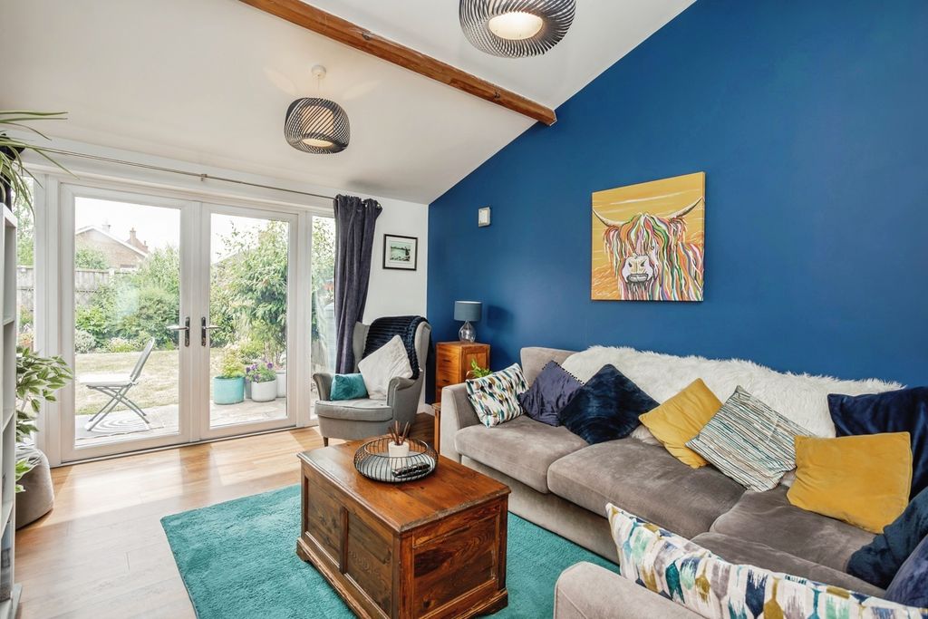 Property photo 3 of 28 Pbox-Img.Jpg