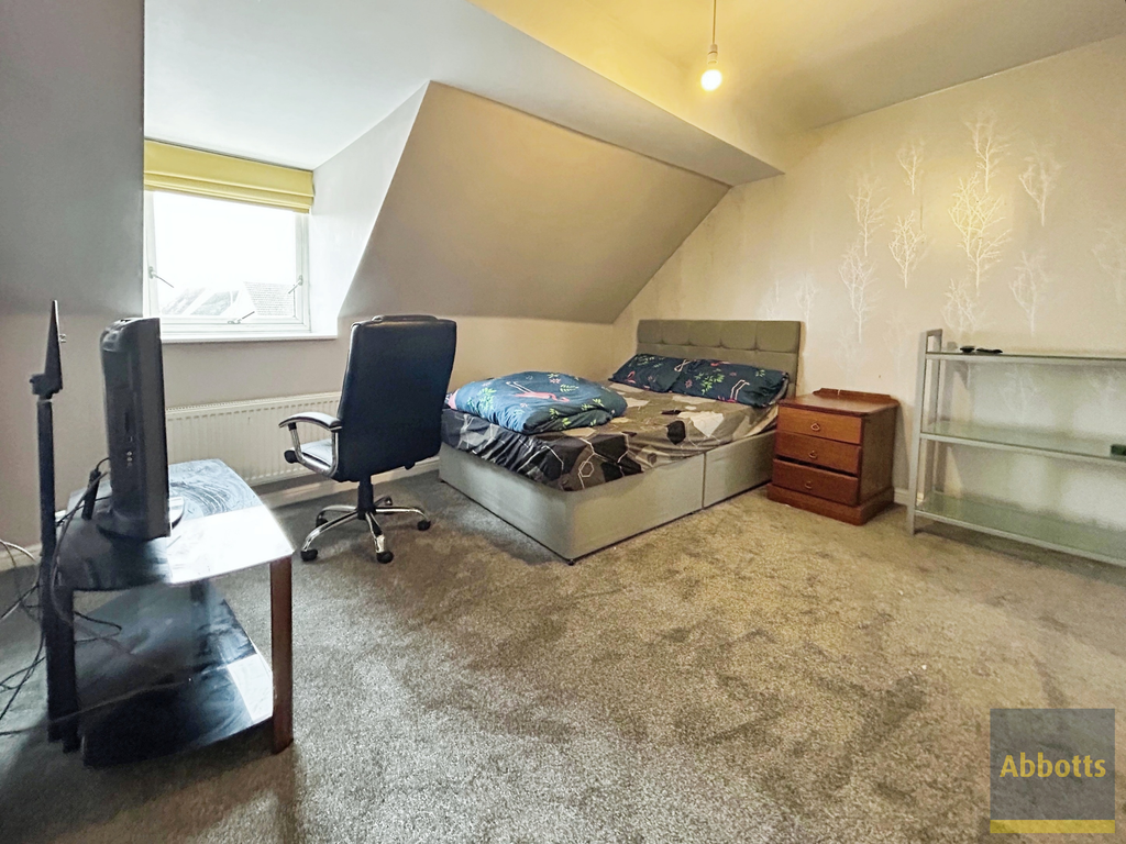 Property photo 3 of 4