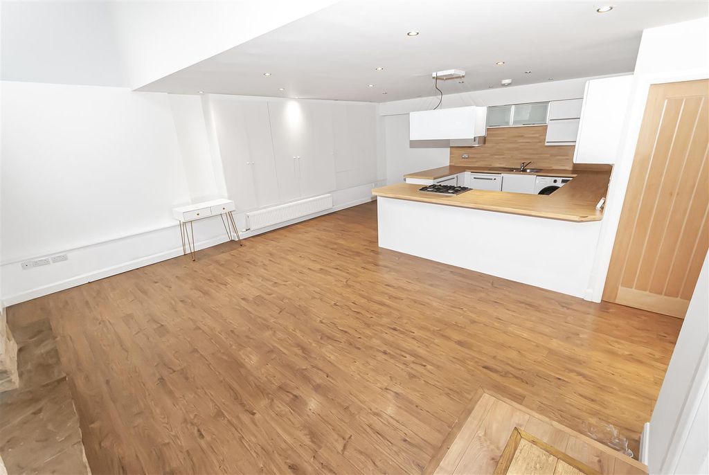 Property photo 2 of 13 Dsc_6133.Jpg