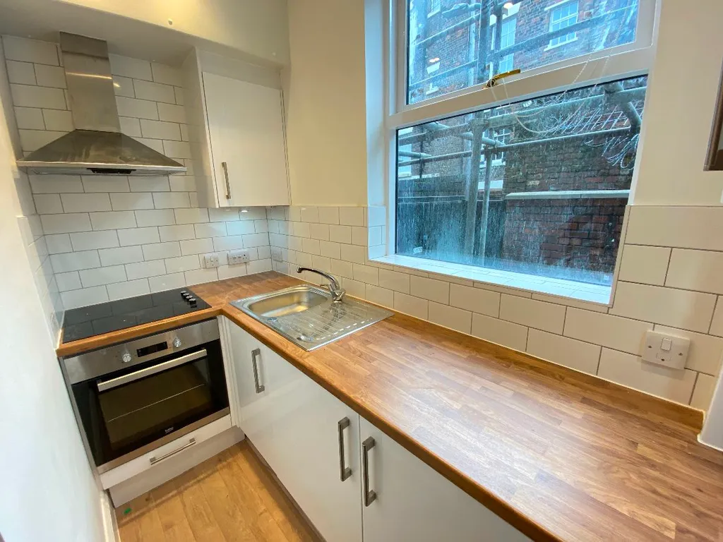 Upper Hope Place, Liverpool L7 - View 3