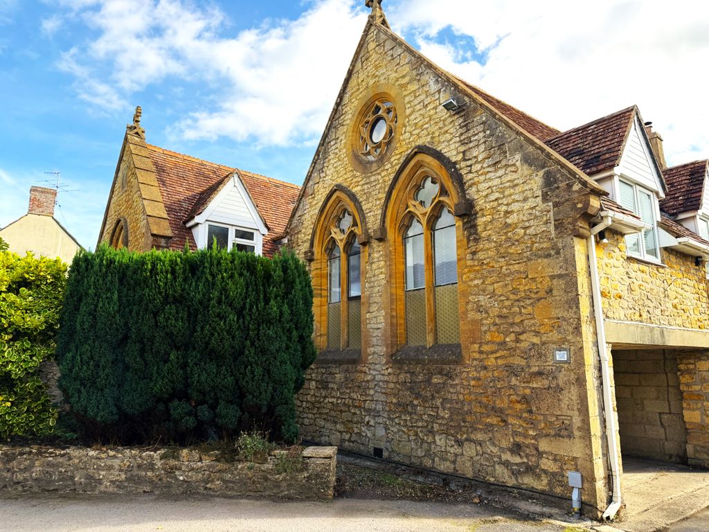 Property photo 1 of 13