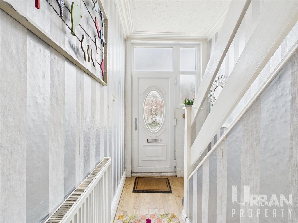 Property photo 2 of 13 Cam03038G0-Pr0199-Still012.Jpg