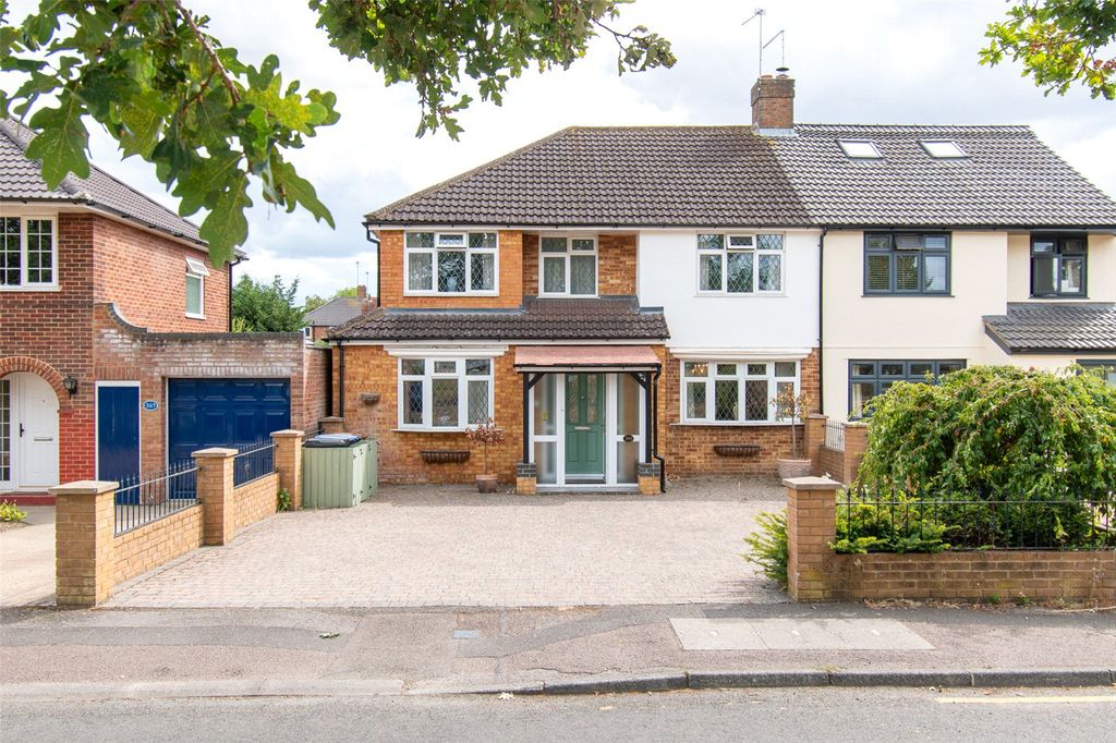 Property photo 1 of 23 Picture No. 04