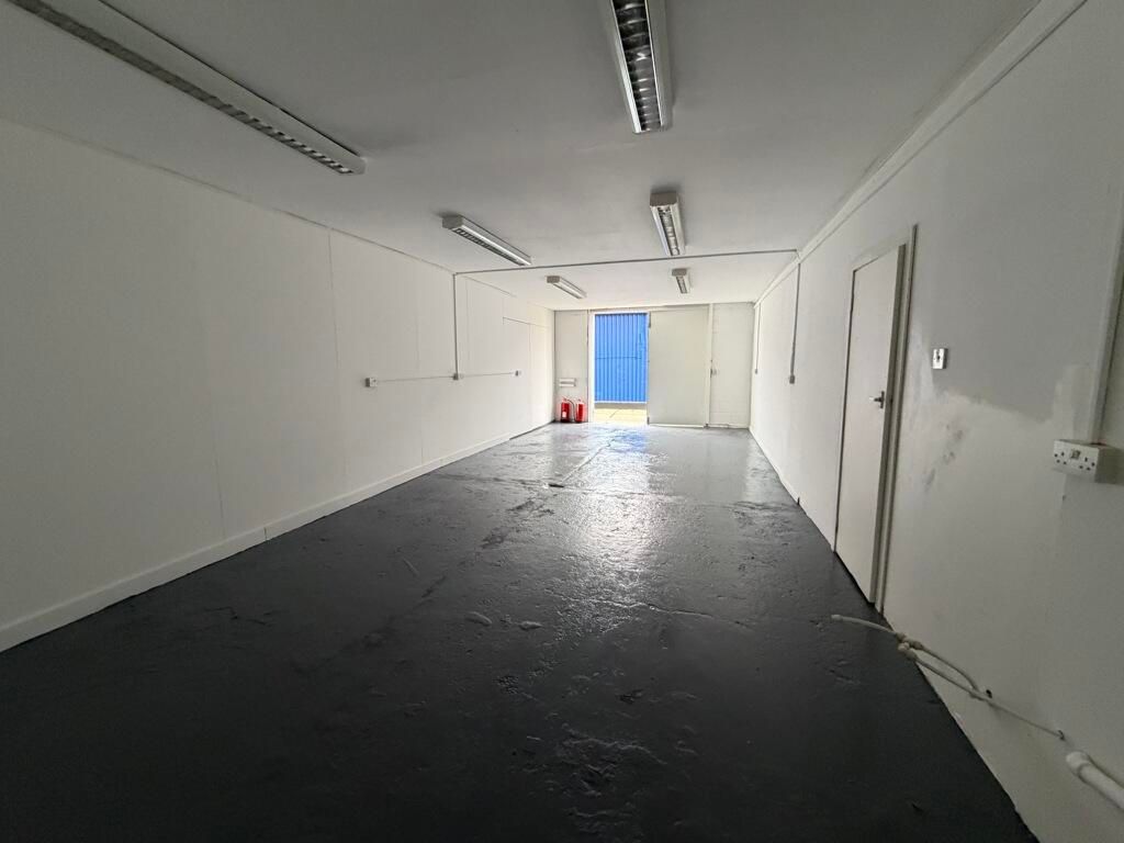 Property photo 2 of 3