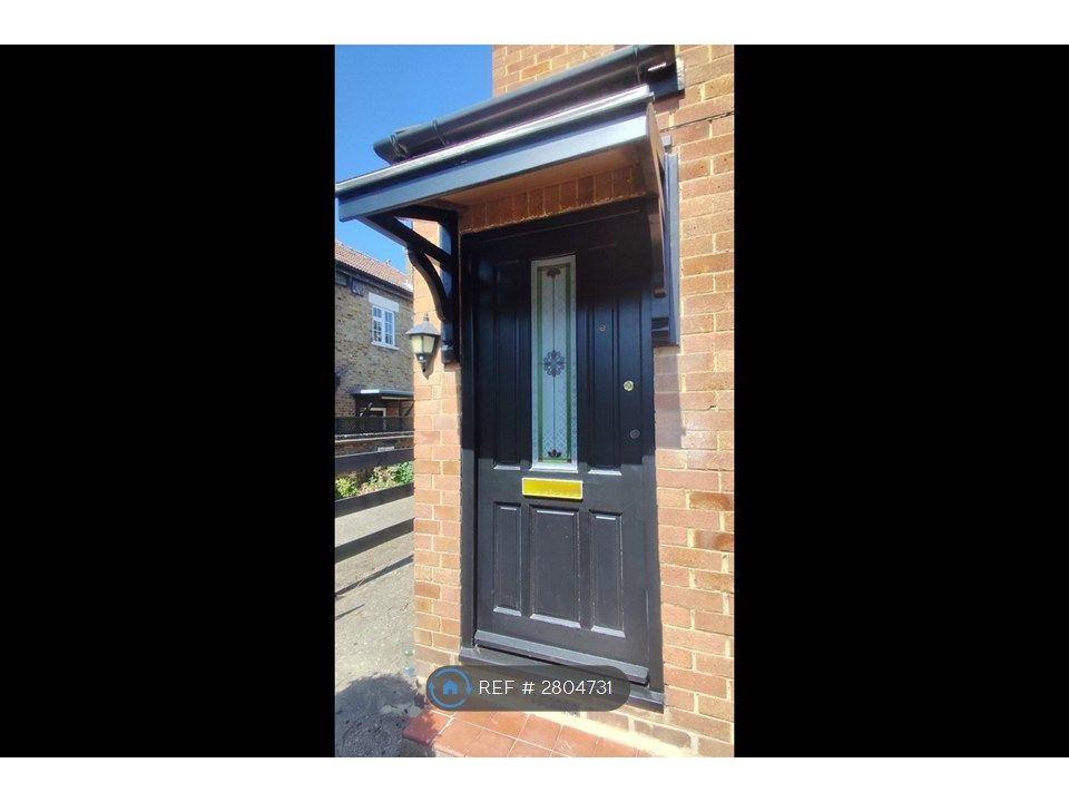 Property photo 2 of 21 Private Entrance With Porch