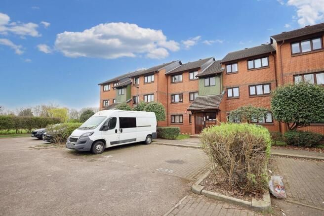 Property photo 1 of 8 8